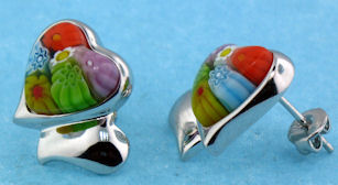 8AE23 heart earrings