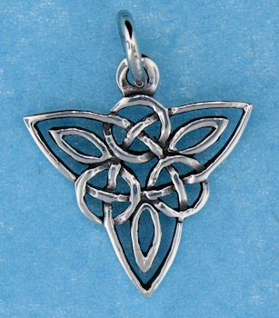 model a418 celtic pendant enlarged view