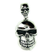 stainless steel skull pendant